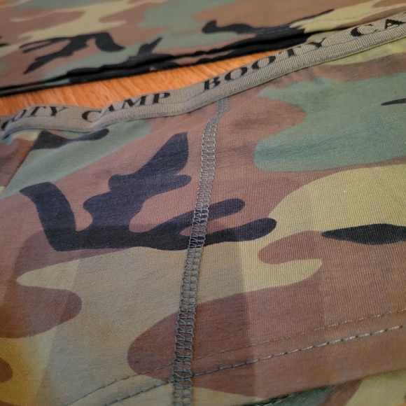 NWT Camo Booty Shorts and Cami Tank Top Set - Picture 10 of 10